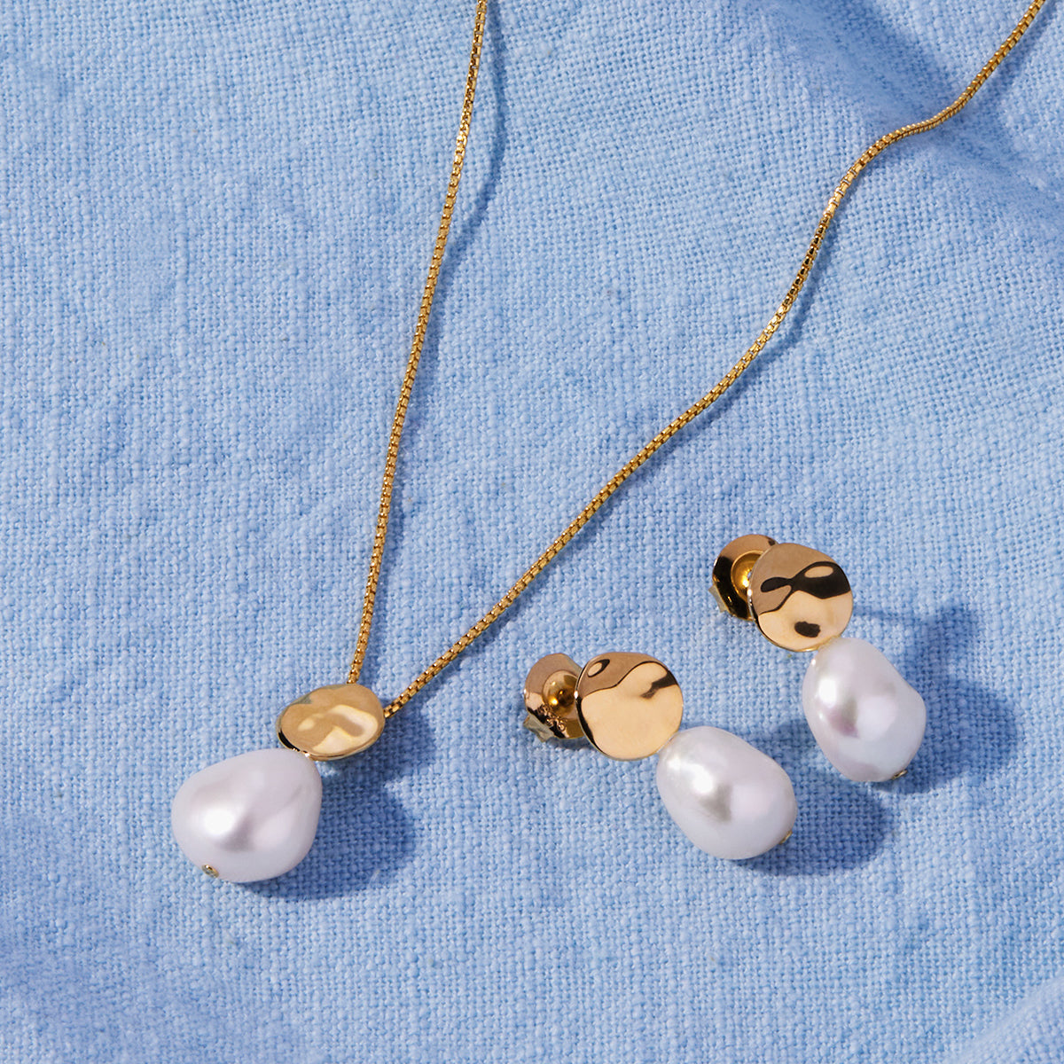 NAJO Renaissance Yellow Gold Pearl Earrings