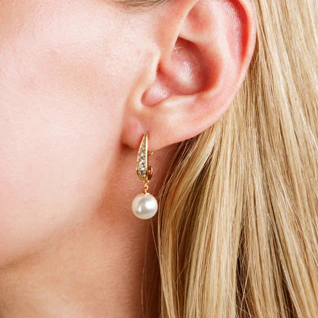 Adagio Serene Shine Pearl Earrings Gold