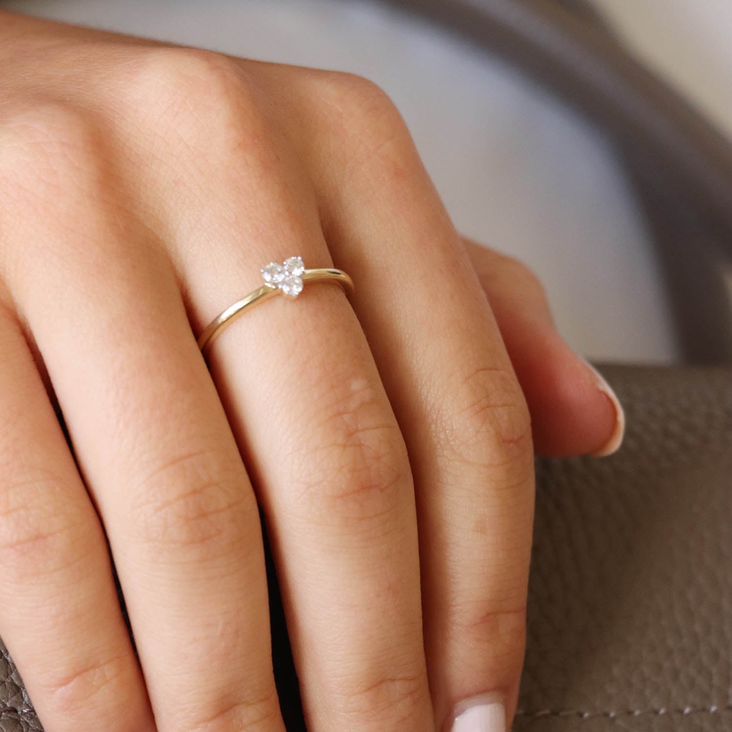 Ring with 0.15ct Diamond in 9ct Yellow Gold