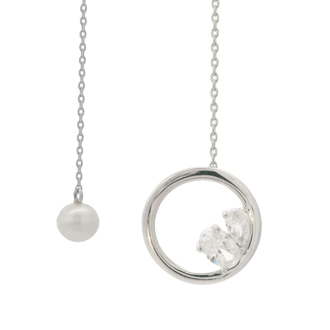 Chic Noel Freshwater Pearl Lariat Silver