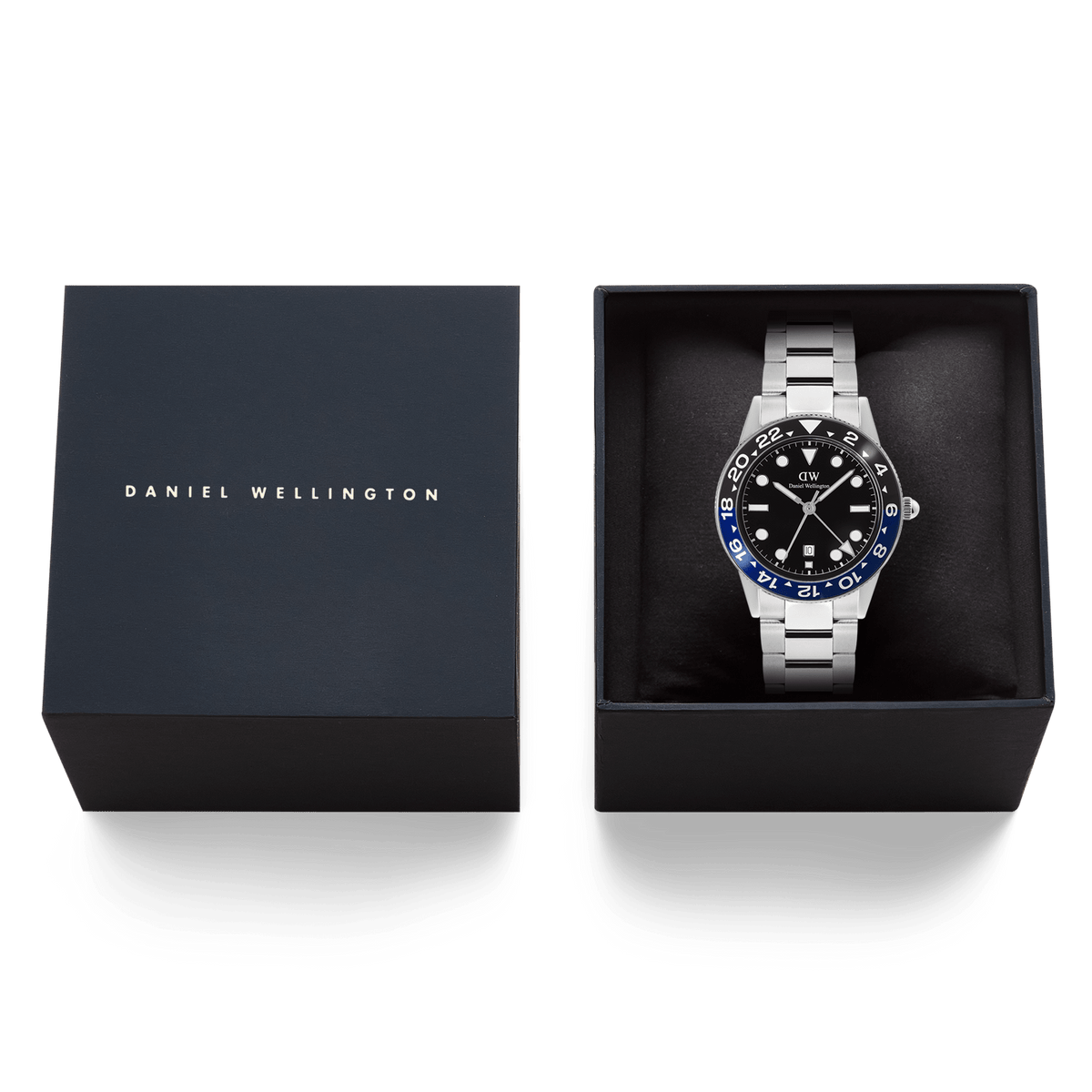 Daniel Wellington Iconic GMT Link Black Blue Ceramic Bezel Silver